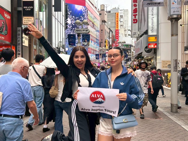 Tokyo: Shibuya Pop Culture Tour with SHIBUYA SKY Entry - 3