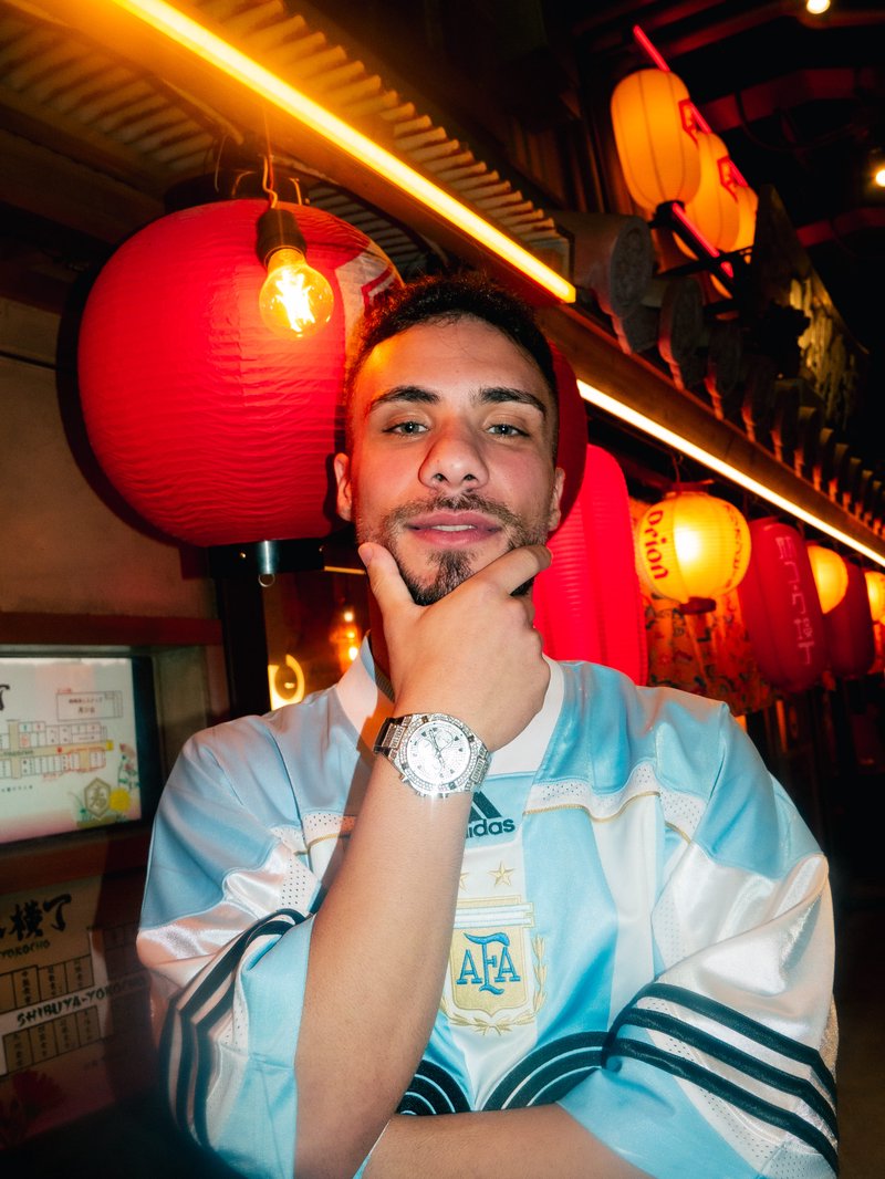 Tokyo: Private Shinjuku Night Portrait Photoshoot - 3