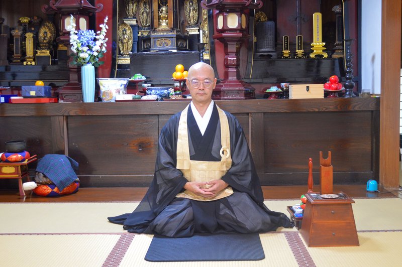 Osaka: Private Zen Meditation at a Temple with a Monk - 3